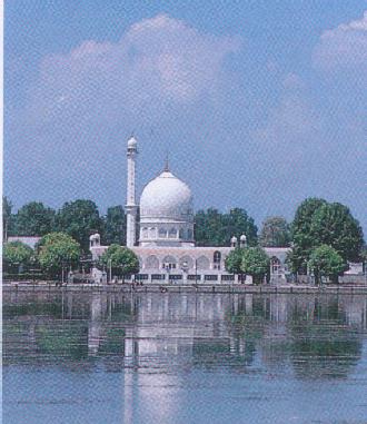 The Hazratbal mosque.